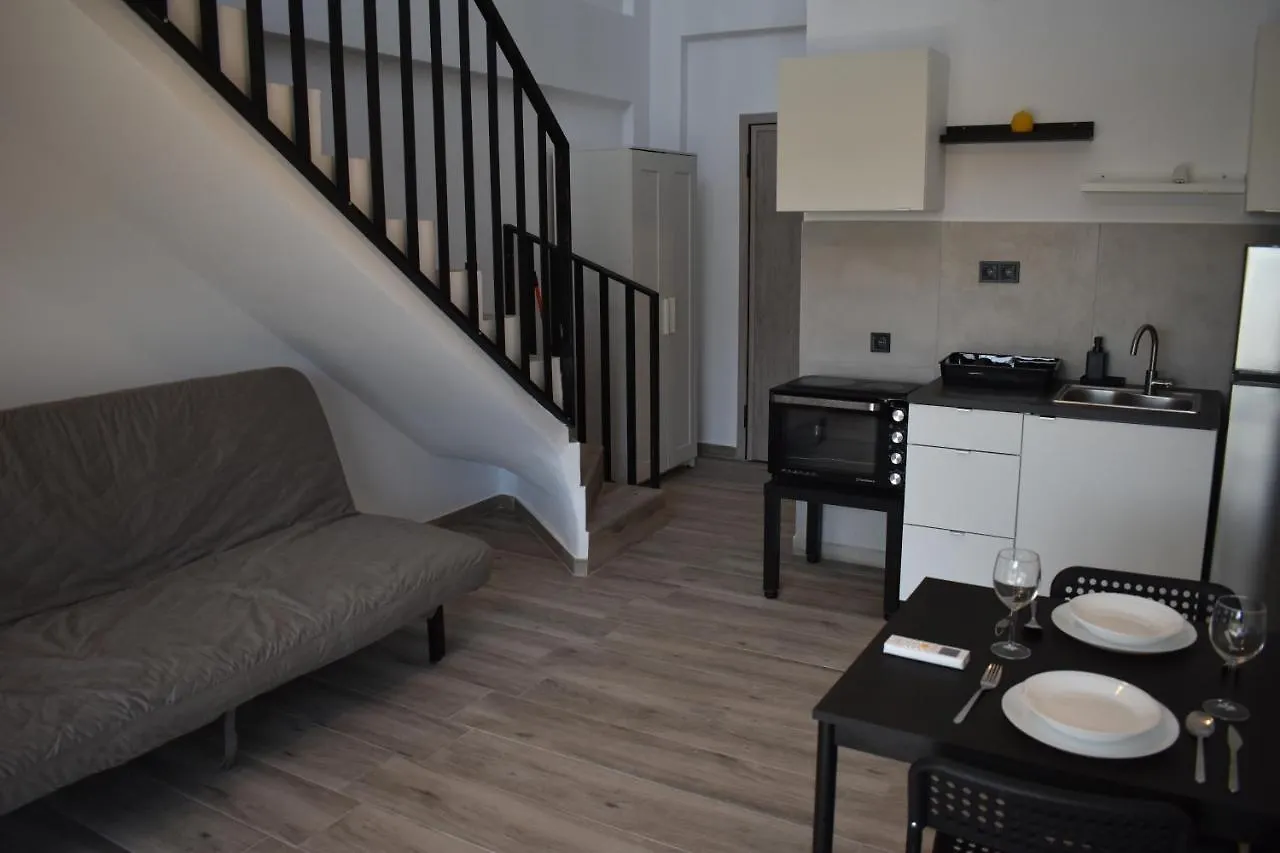 Malux Maisonettes Nea Kallikrateia