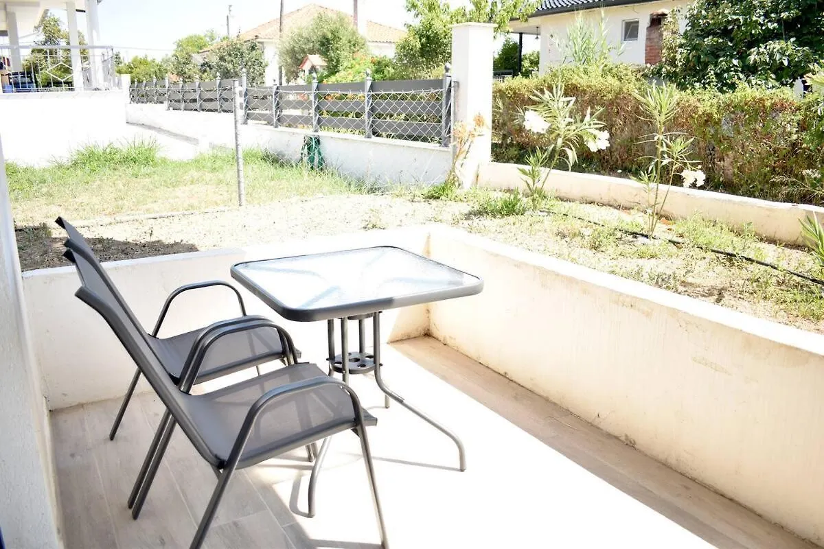 Malux Maisonettes Nea Kallikrateia 0*,  Greece