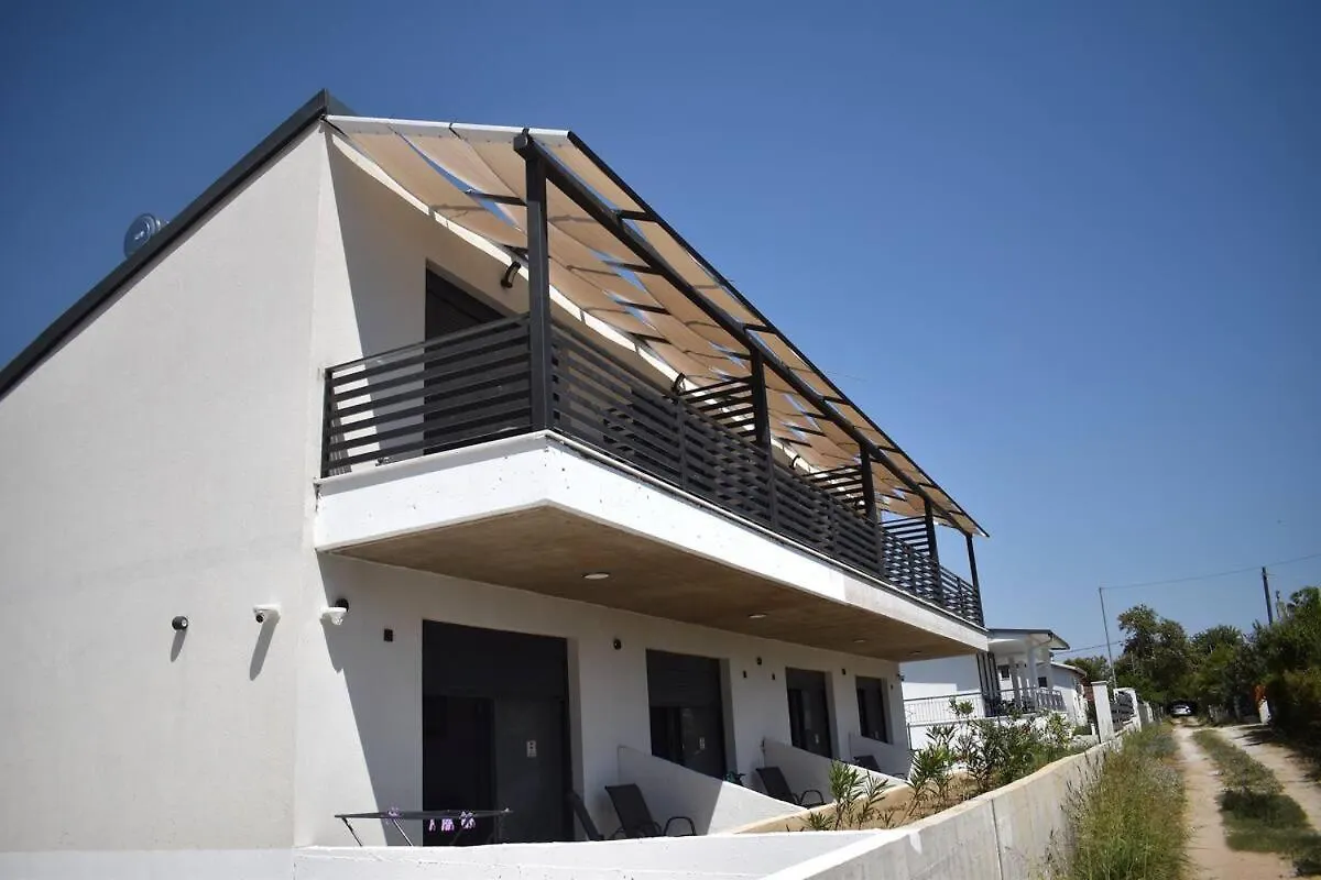 Apartment Malux Maisonettes Nea Kallikrateia
