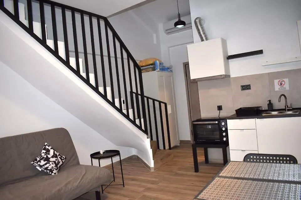 Malux Maisonettes Nea Kallikrateia