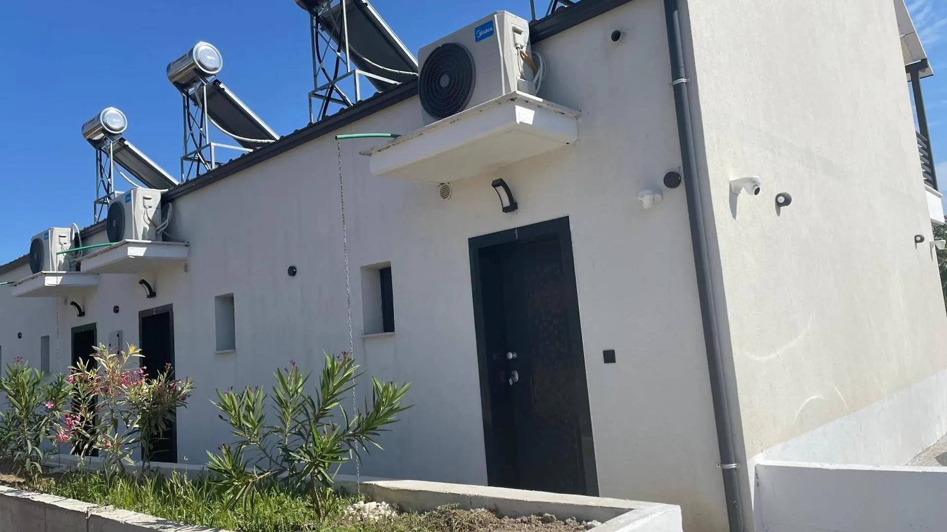 Malux Maisonettes Nea Kallikrateia 0*,  Řecko